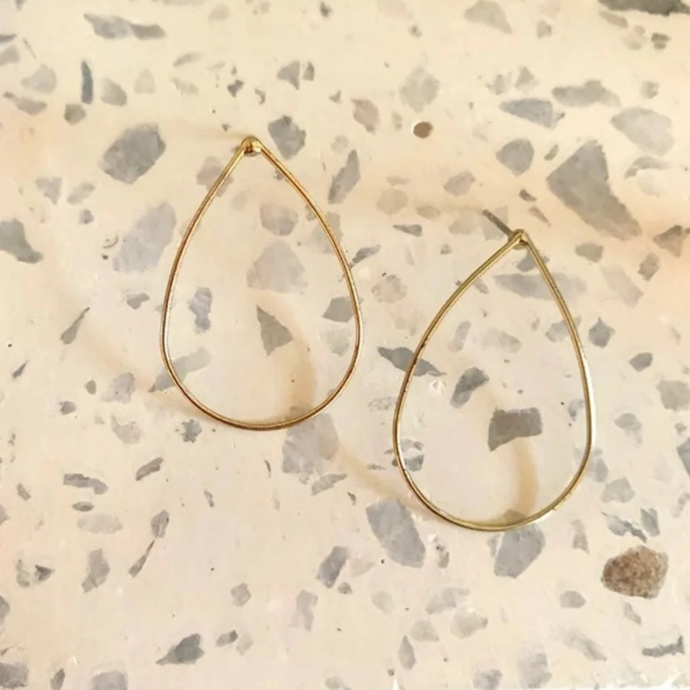 Tear drop earrings